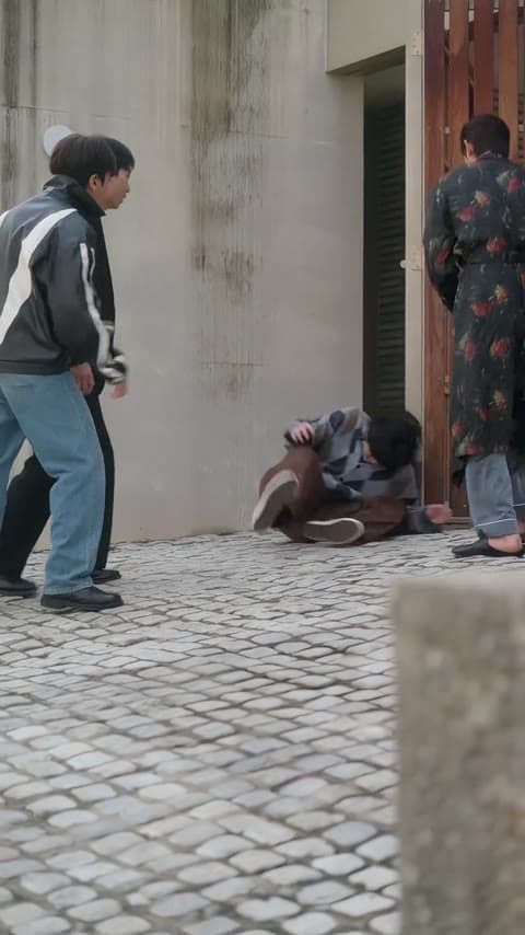 Üç Abimi Arkamda Bıraktım 18. Bölüm
